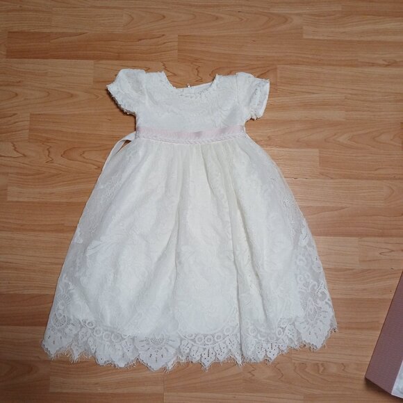 Baptism dress - Picture 1 of 2